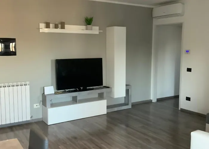 Trilocale Alle Porte Di Milano Immerso Nel Verde