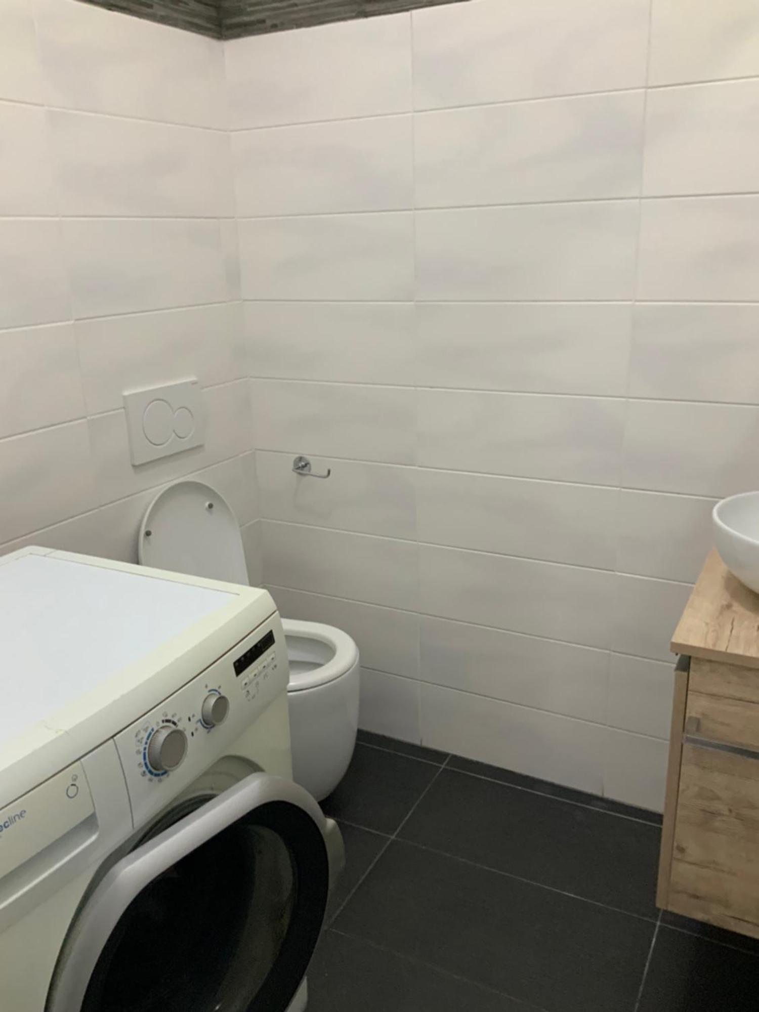 Trilocale Alle Porte Di Milano Immerso Nel Rodano